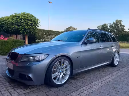 BMW Série 3 330d 3.0