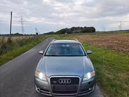 Audi A4 V6 2.5 TDI 163