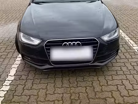 Audi A4 2.0 TDI 150 S line