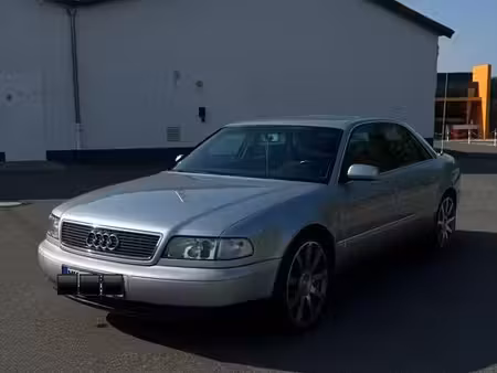 Audi A8 V6 2.5 TDI 150