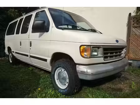 Ford Econoline 