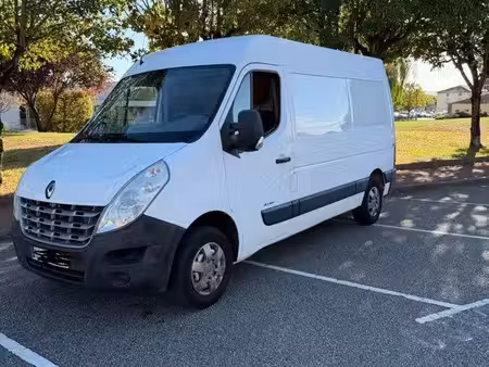 Renault Master 2.3 dCi 125