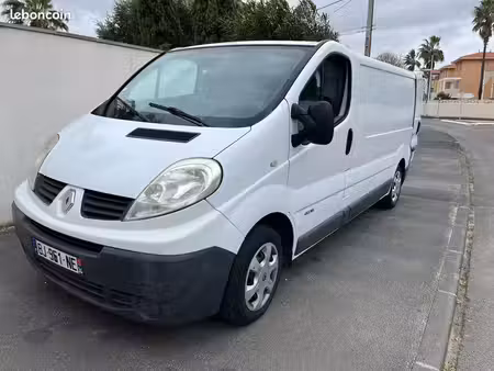 Renault Trafic 2.0 dCi 115