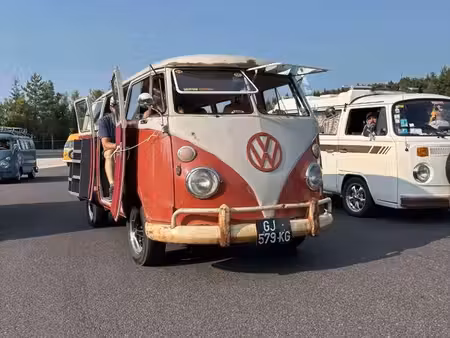 Volkswagen Combi 