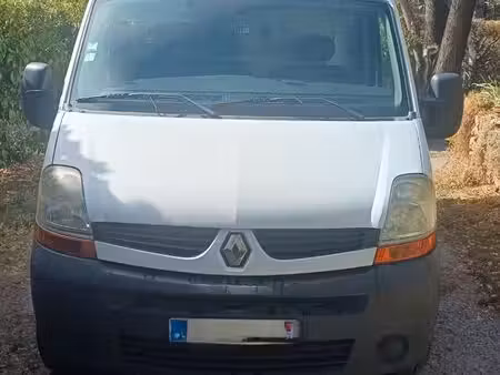 Renault Master 2.5 dCi 120