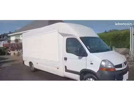 Renault Master 2.5 dCi 120