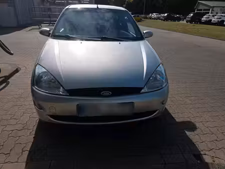 Ford Focus 1.4 75