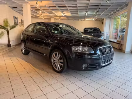 Audi A3 1.6 102 Attraction