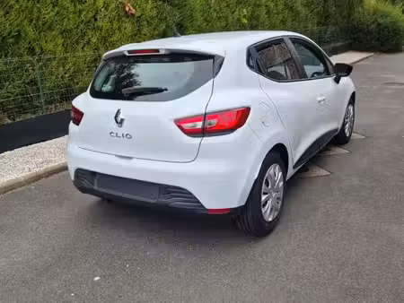 Renault Clio 1.2 75