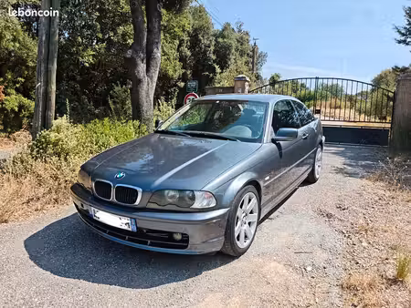 BMW Série 3 320i