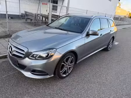 Mercedes-Benz Classe E E 220 2.1 170 Avantgarde