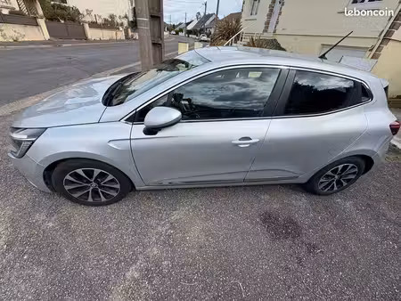 Renault Clio 1.0 TCe 100 Intens