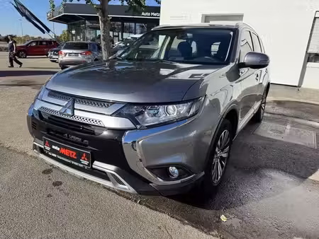 Mitsubishi Outlander 2.0 150 Invite