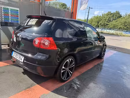 Volkswagen Golf 1.6 102 Trendline