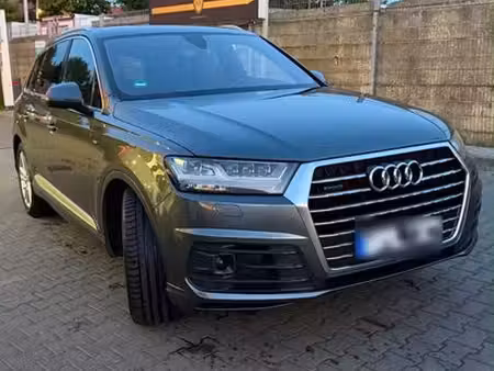 Audi Q7 V6 3.0 TDI 272 S line quattro