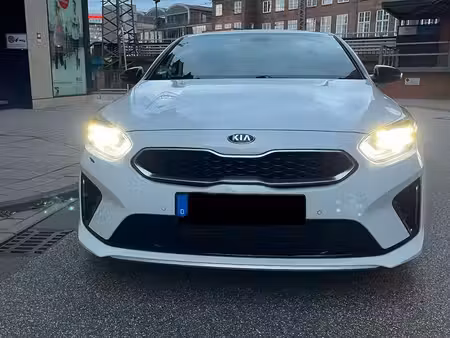 Kia Ceed 1.6 CRDi 136