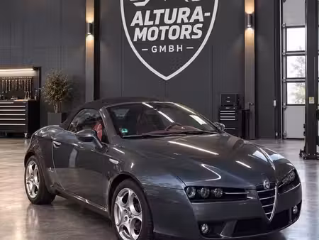 Alfa Romeo Spider 2.2 185