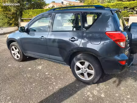 Toyota RAV4 2.2 D-4D 136 4x4
