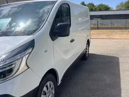 Renault Trafic 2.0 dCi 145