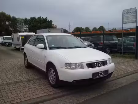 Audi A3 1.6 102