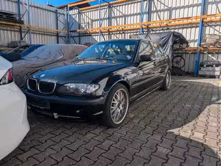 BMW Série 3 330i 3.0 231