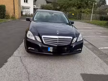 Mercedes-Benz Classe E E 220 2.1 CDI 170 Elegance