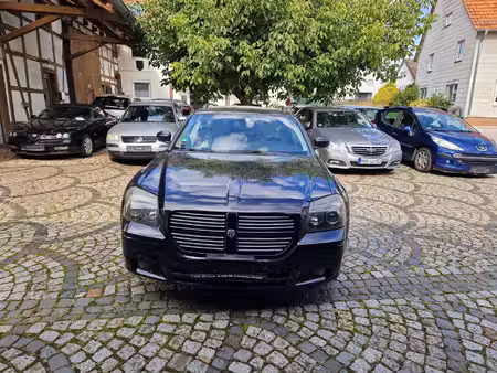 Dodge Magnum 