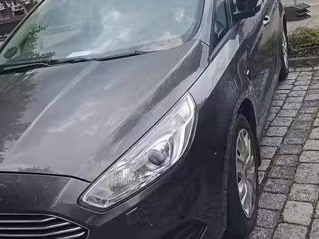 Ford S-Max 2.0 TDCi 163 Titanium