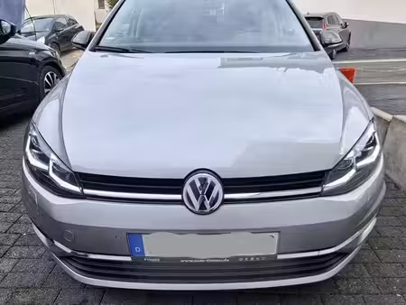 Volkswagen Golf 1.0 TSI 85 Trendline