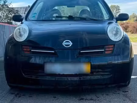 Nissan Micra 