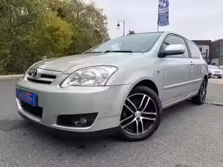 Toyota Corolla 1.6 110 Linea Sol