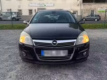 Opel Astra 1.6 105