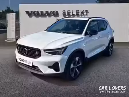 Volvo XC40 B3 2.0 163