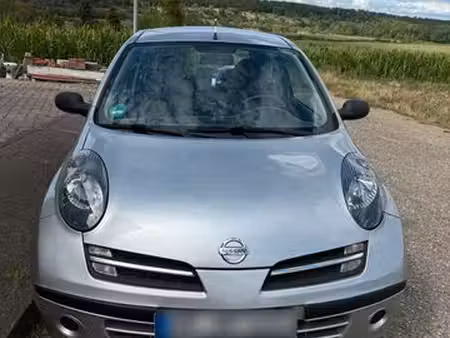 Nissan Micra 