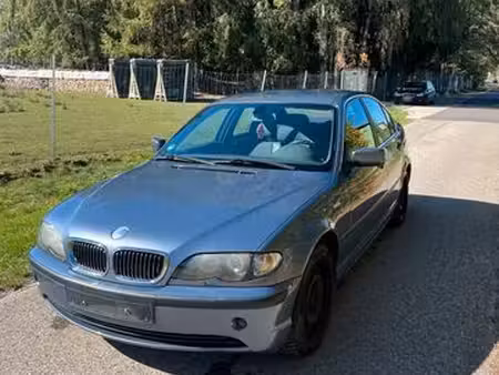BMW Série 3 320i 2.2 170