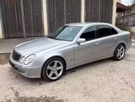 Mercedes-Benz Classe E E 240 V6 2.6 177