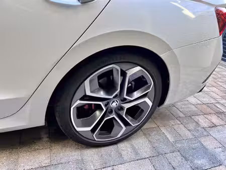 Škoda Octavia RS 2.0 TSI 245