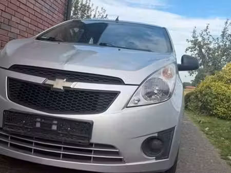 Chevrolet Spark 1.0 68