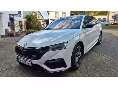 Škoda Octavia RS 2.0 TSI 245
