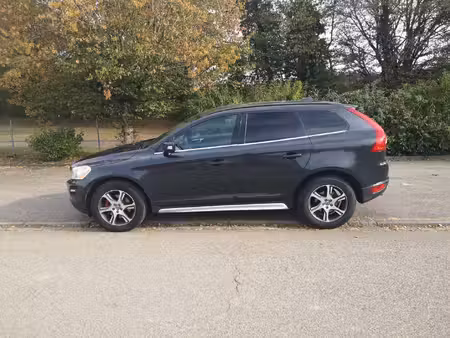 Volvo XC60 D5 2.4 205 Momentum 4x4