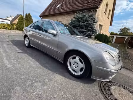 Mercedes-Benz Classe E E 240 V6 2.6 177