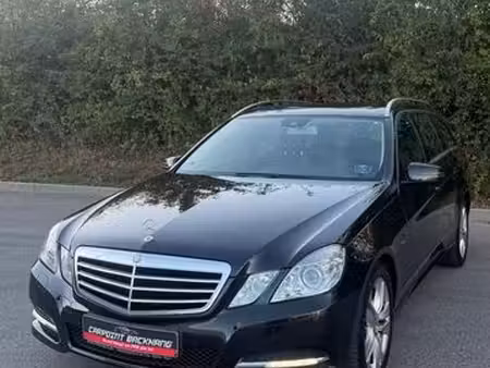 Mercedes-Benz Classe E E 200 2.0 184 Avantgarde