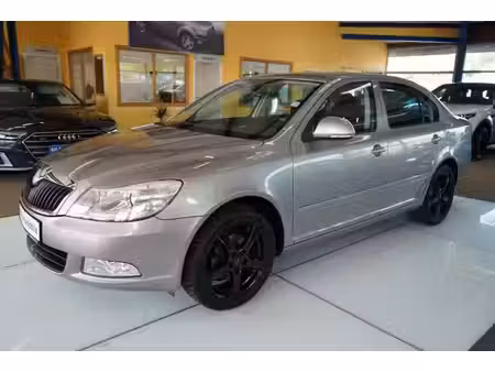 Škoda Octavia 1.6 102 Ambiente