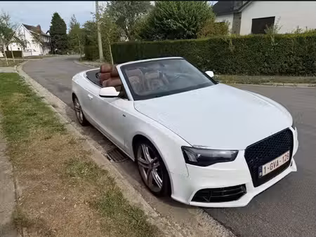 Audi A5 2.0 TFSI 180 Ambiente