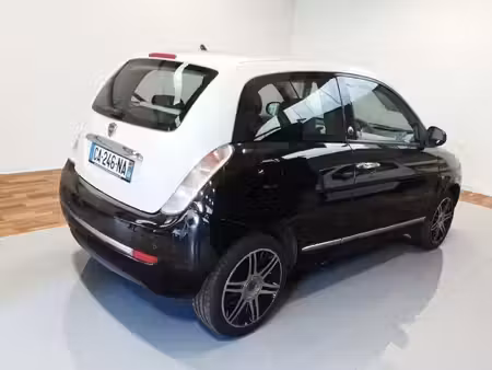 Lancia Ypsilon 1.2 69 Elefantino