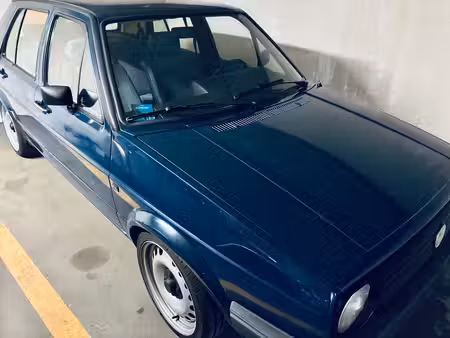 Volkswagen Golf 1.6 75