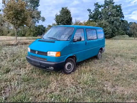 Volkswagen Transporter T4 2.0 TDI 102