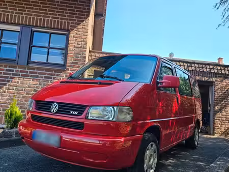 Volkswagen Transporter T4 2.5 TDI 102