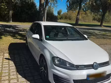 Volkswagen Golf GTD 2.0 TDI 184