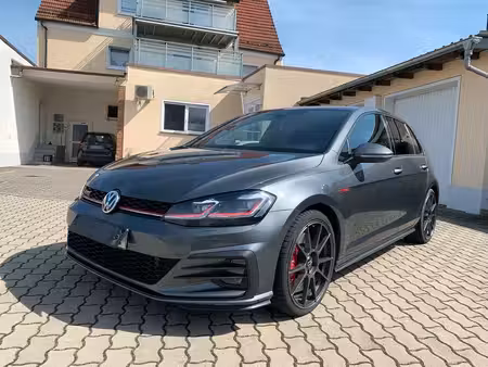 Volkswagen Golf GTI 2.0 245 Performance